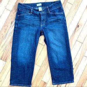 Women’s Gap Capri Curvy Flare Jeans-Size 6/28